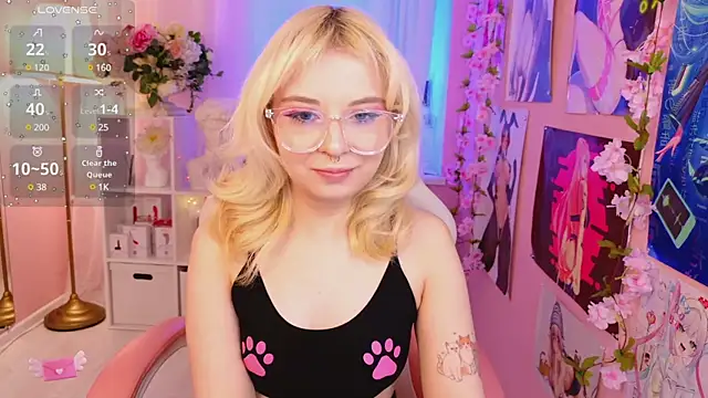 Snapshot of Coconut_Mia chatting on 8, 3, 2025 Coconut Mia online show from 8, 3, 2025