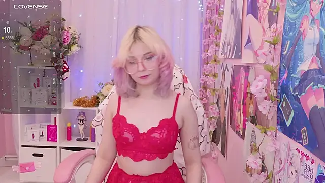 Coconut Mia online show from 20, 12, 2025