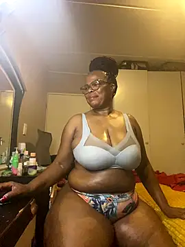 Nomthie online show from 19, 12, 2025