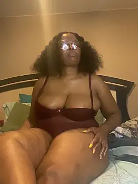 Nomthie online show from 7, 11, 2025