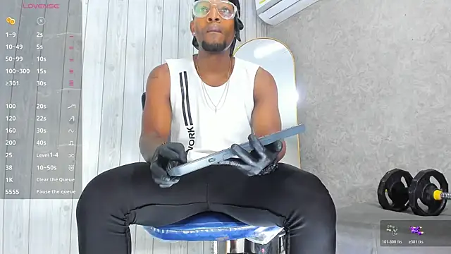 Snapshot of RicoBrown777_ chatting on 15, 7, 2026 RicoBrown777 online show from 15, 7, 2026