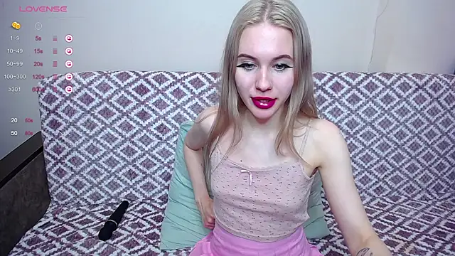 Olivia Graceee online show from 27, 12, 2024