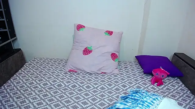 Olivia Graceee online show from 21, 12, 2025