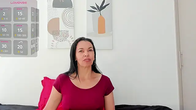 Evawalker  online show from 10, 1, 2026