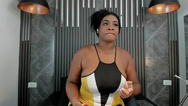 SaraiEvans online show from 5, 11, 2025