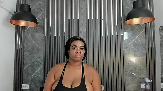 SaraiEvans online show from 8, 11, 2025