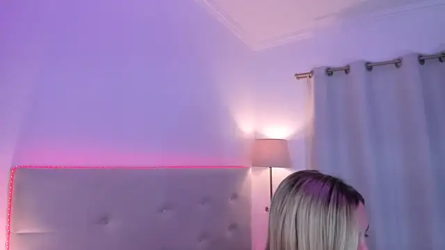 Snapshot of MissMaria chatting on 14, 2, 2026 MissMaria online show from 14, 2, 2026