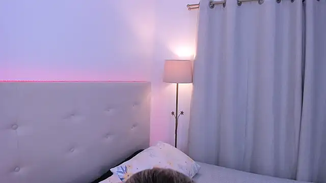 MissMaria online show from 4, 4, 2026