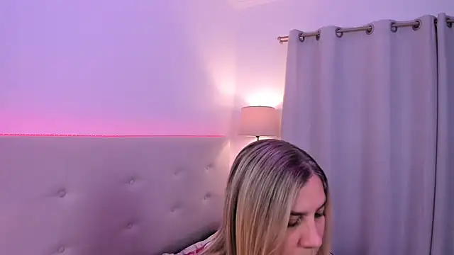 Snapshot of MissMaria chatting on 21, 2, 2026 MissMaria online show from 21, 2, 2026