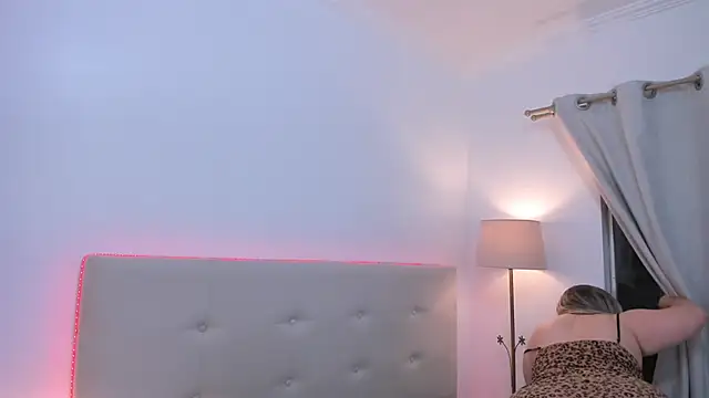 Snapshot of MissMaria chatting on 2, 7, 2026 MissMaria online show from 2, 7, 2026
