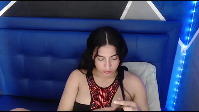 cherry modelx  online show from 4, 10, 2025