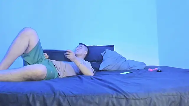 evanandsunny online show from 12, 9, 2025