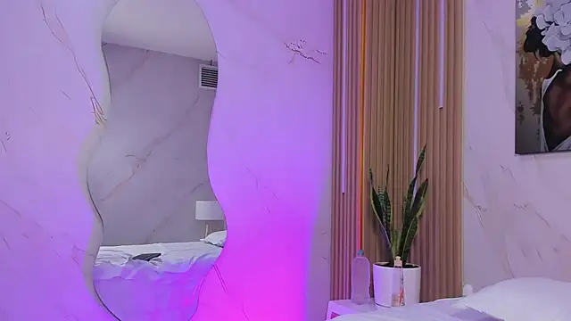 Daphne81  online show from 27, 9, 2025