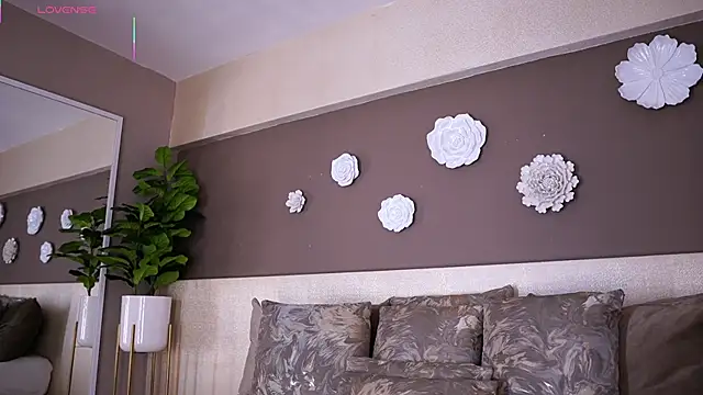 AylinMillerxs online show from 7, 10, 2025