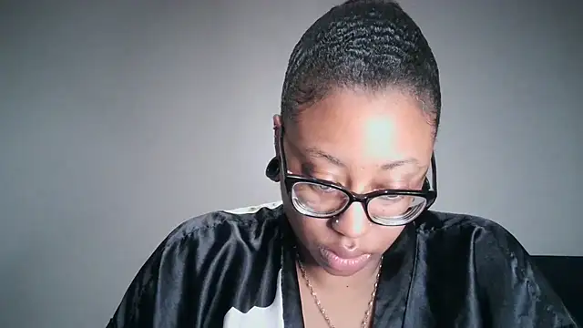 Nyxie Chaos online show from 2, 10, 2025