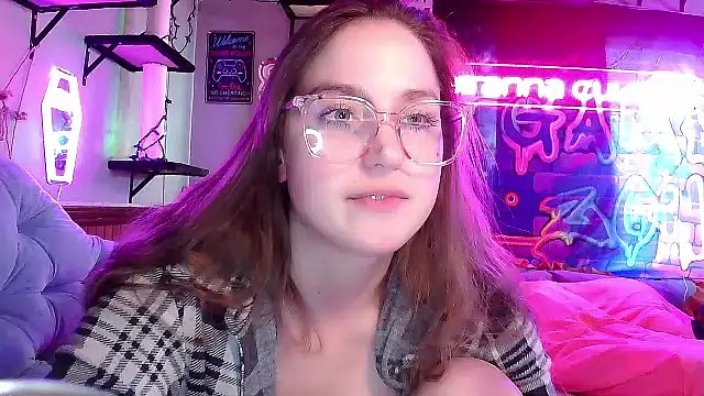 mirannacult online show from 20, 1, 2025