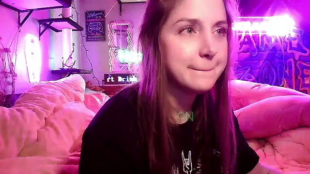 mirannacult online show from 27, 2, 2025