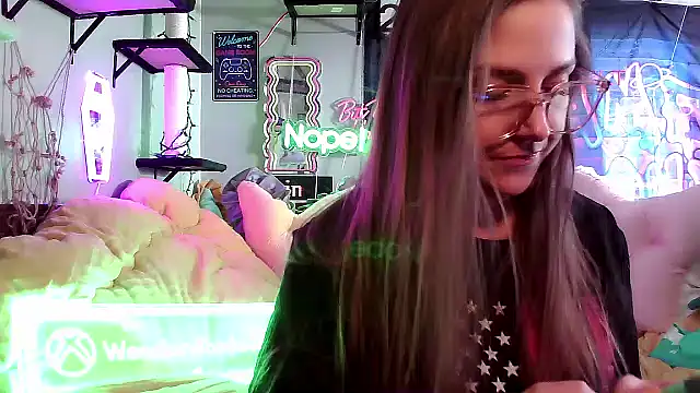 mirannacult online show from 8, 3, 2025