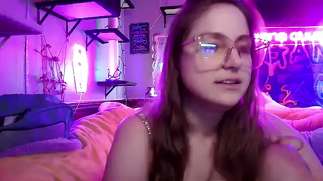 mirannacult online show from 6, 3, 2025