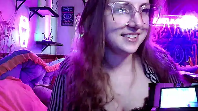 mirannacult online show from 2, 2, 2025