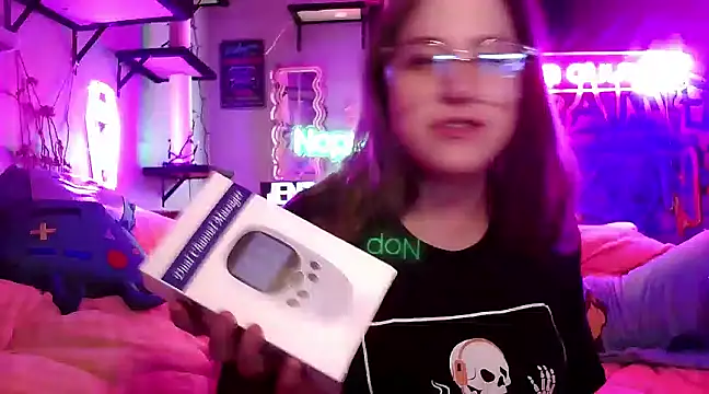 mirannacult online show from 6, 3, 2025