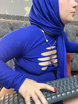 Layla kaderr online show from 29, 5, 2026