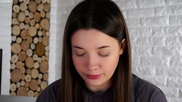 LowOncoming online show from 14, 10, 2025