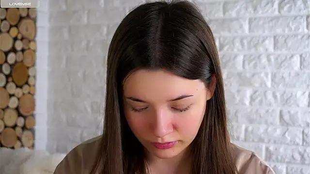 LowOncoming online show from 7, 11, 2025