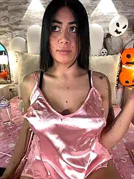  MadiLee  online show from 12, 10, 2025