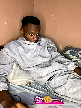 Snapshot of fireboyafrica chatting on 24, 10, 2025 fireboyafrica online show from 24, 10, 2025