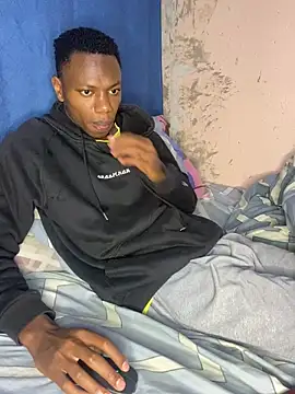 Snapshot of fireboyafrica chatting on 2, 11, 2025 fireboyafrica online show from 2, 11, 2025