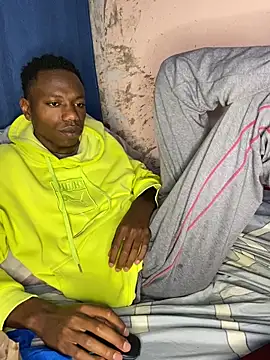 Snapshot of fireboyafrica chatting on 3, 11, 2025 fireboyafrica online show from 3, 11, 2025