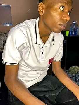 Snapshot of fireboyafrica chatting on 17, 10, 2025 fireboyafrica online show from 17, 10, 2025