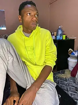 Snapshot of fireboyafrica chatting on 1, 10, 2025 fireboyafrica online show from 1, 10, 2025