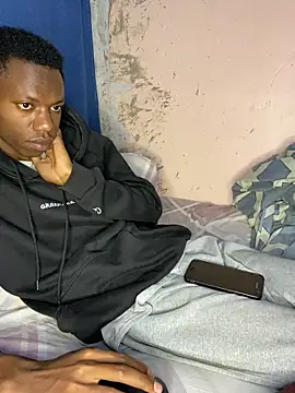 Snapshot of fireboyafrica chatting on 12, 11, 2025 fireboyafrica online show from 12, 11, 2025