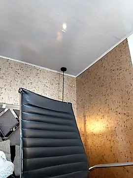 Michelle Brito1 online show from 25, 10, 2025