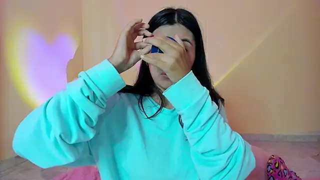  maiahairy  online show from 12, 10, 2025