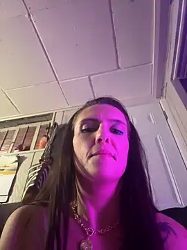 snowrillaxxx online show from 11, 5, 2026