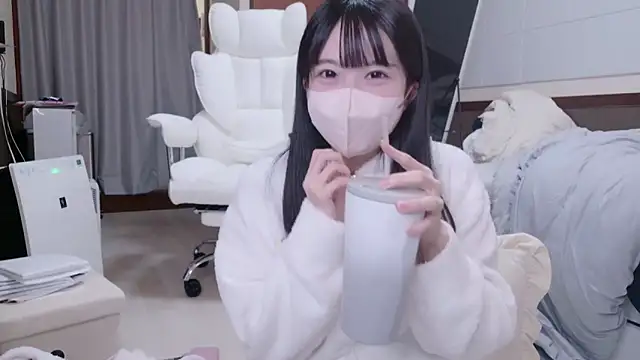 YUNOCHI nyanko online show from 10, 3, 2025