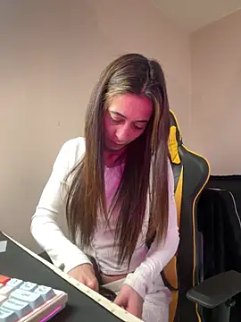 SOFIASWEETSECRETT online show from 8, 5, 2026