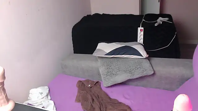SOFIASWEETSECRETT online show from 9, 5, 2026