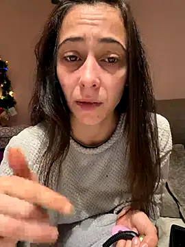 SOFIASWEETSECRETT online show from 13, 12, 2025