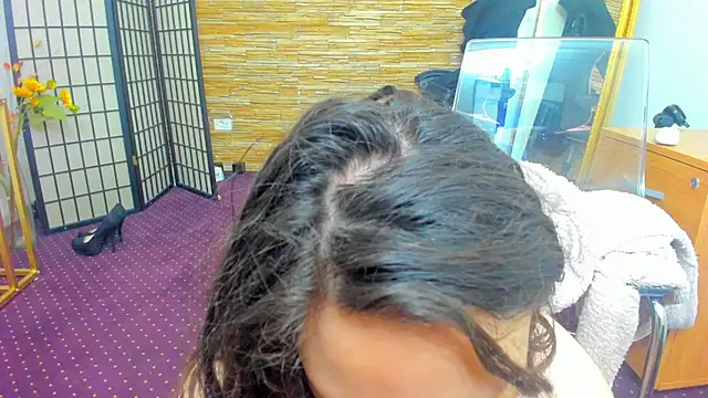 AishaRouhi online show from 18, 2, 2026