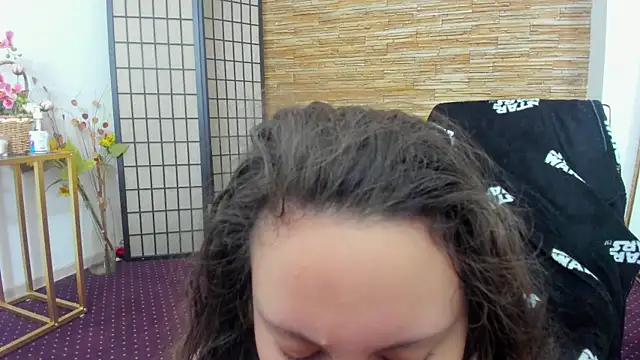 AishaRouhi online show from 27, 11, 2025