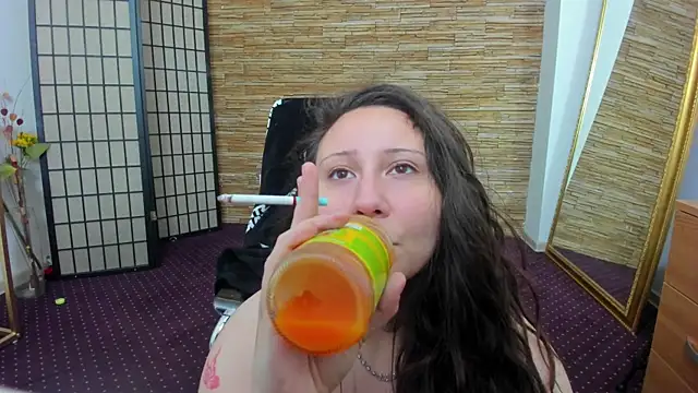 AishaRouhi online show from 1, 12, 2025