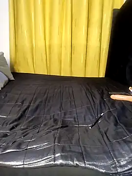 Hugemassivebootie online show from 19, 3, 2026