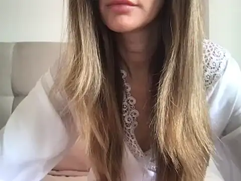 paolajonez online show from 21, 2, 2025