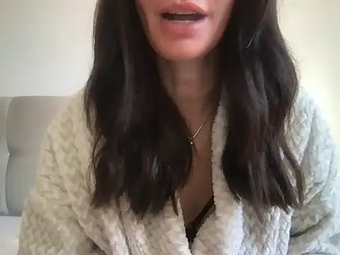 paolajonez online show from 11, 4, 2026