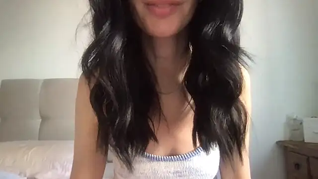 paolajonez online show from 29, 11, 2025