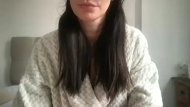 paolajonez online show from 2, 2, 2026